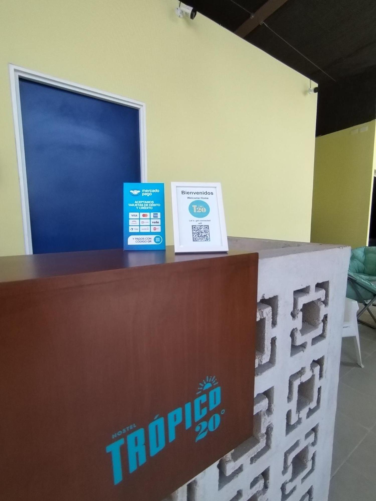 Hostel Tropico 20 Pdc ปลายาเดลการ์เมน ภายนอก รูปภาพ